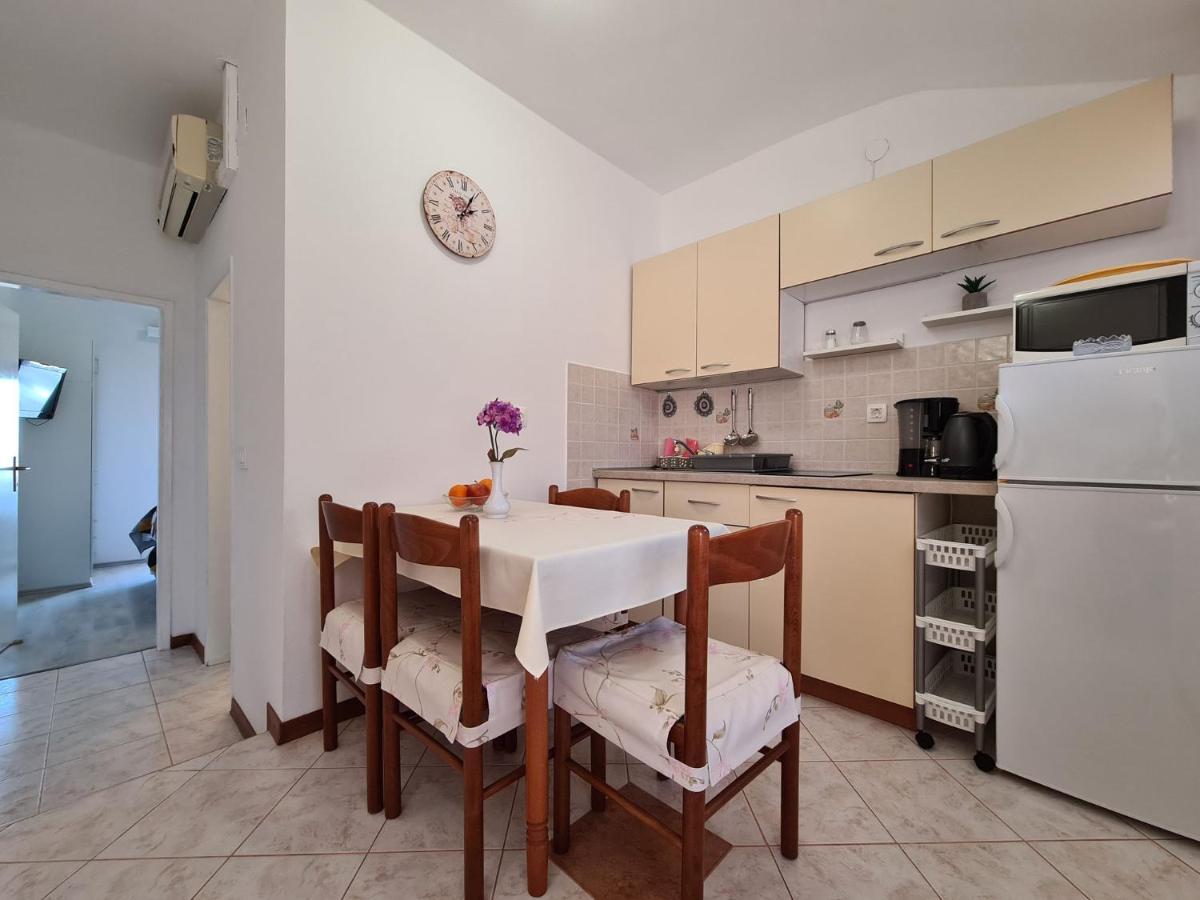 Apartments Slavko 1179 반졸레 외부 사진